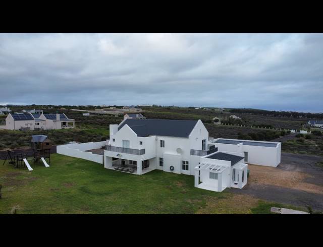 7 BEDROOM HOUSE FOR SALE IN LONG ACRES COUNTRY ESTATE